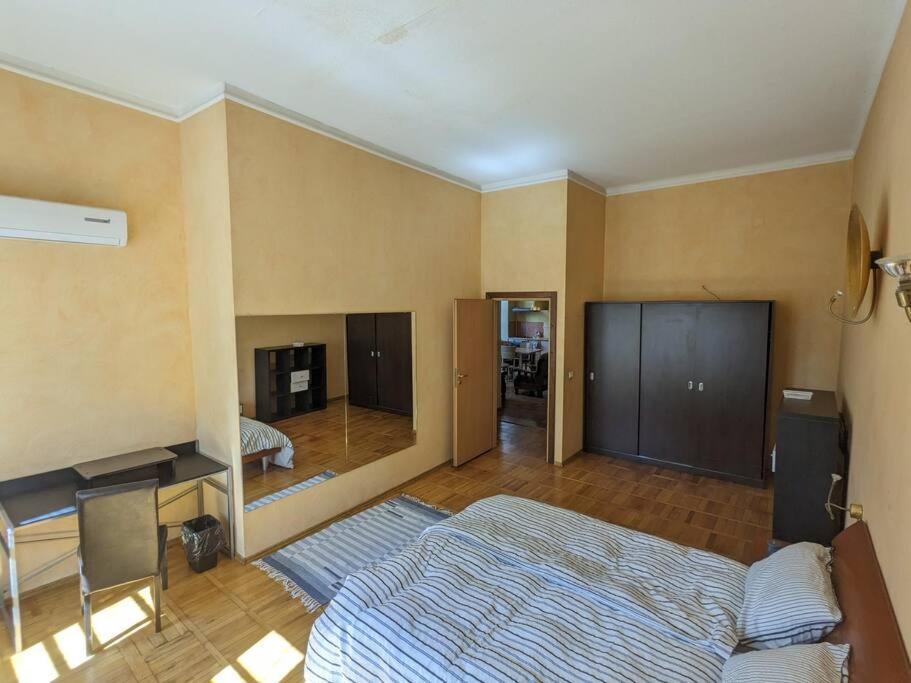 Boheme Central Apartment Timişoara Exteriör bild